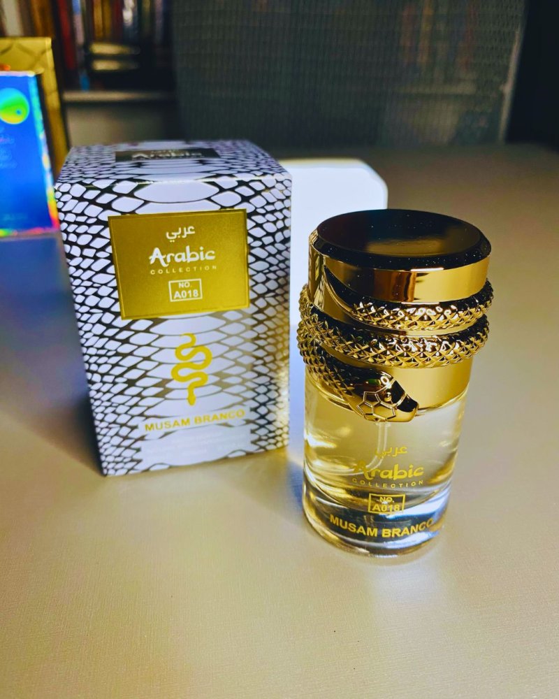 Nº A018 – Musam Branco | 25ml (Eau de Parfum) | Unissex